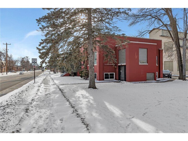 More Photos Of 437 33rd Ave N, Saint Cloud Office For Sale