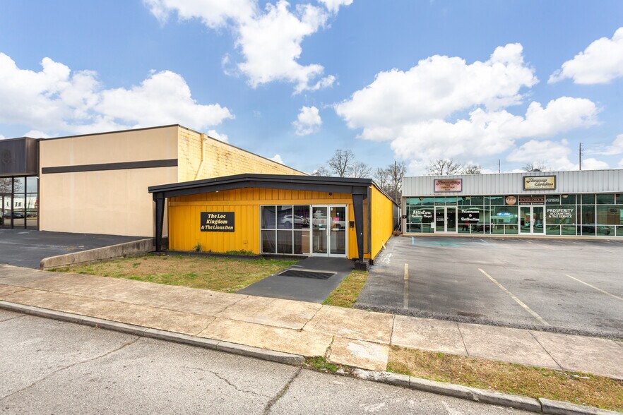 More Photos Of 707 Wilmer Ave, Anniston Office For Sale