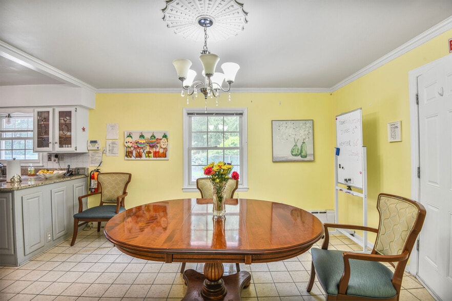 More Photos Of 1701 Maydale Dr, Silver Spring Assisted Living For Sale