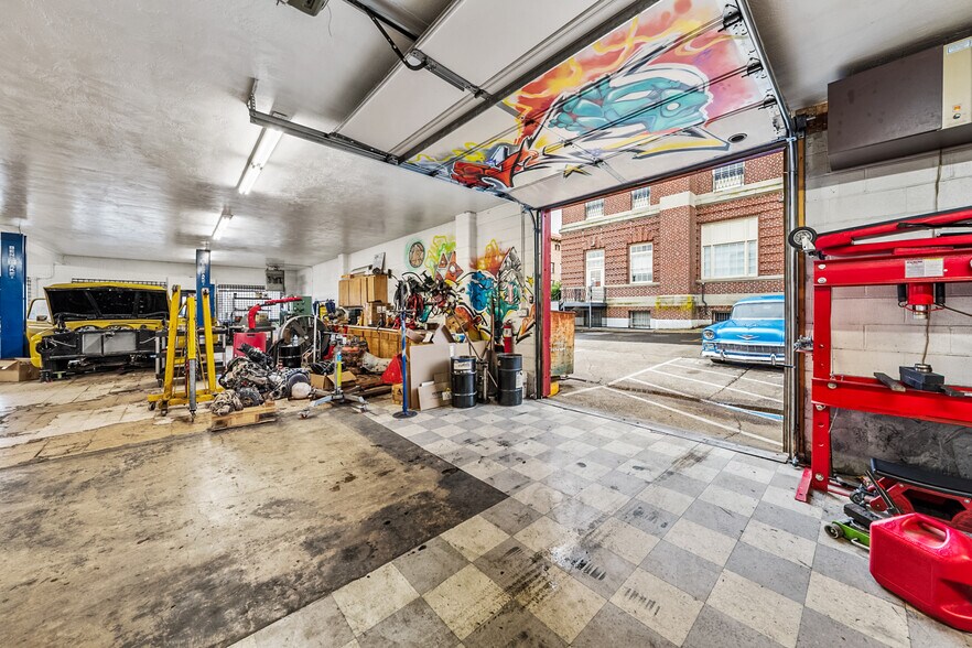 More Photos Of 125 N Holly St, Medford Auto Repair For Sale