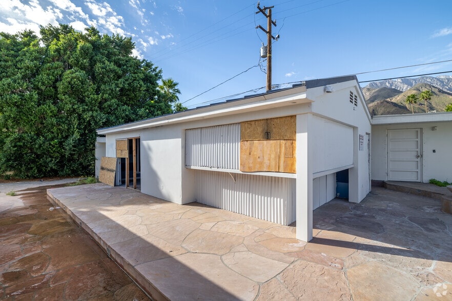 More Photos Of 2249 N Palm Canyon Dr, Palm Springs Hotel For Sale