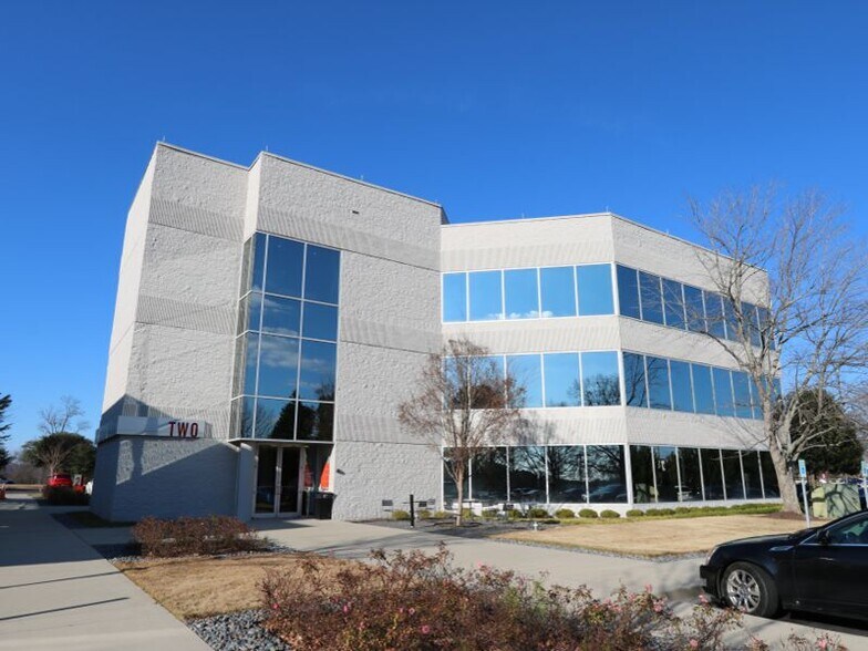 More Photos Of 777 Lowndes Hill Rd, Greenville Coworking Space