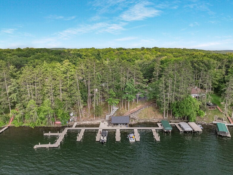 More Photos Of N1075 Eastside Rd, Birchwood Trailer Camper Park For Sale