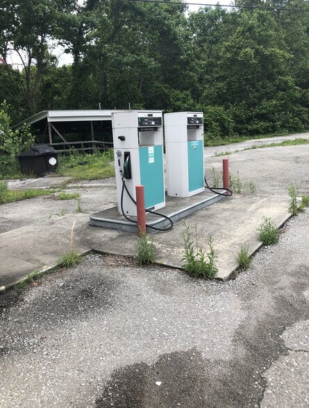 More Photos Of 11855 Nashville Hwy, Baxter Convenience Store For Sale
