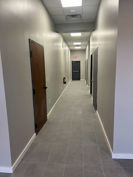 More Photos Of 6517 Chase Oaks Blvd, Plano Medical For Lease