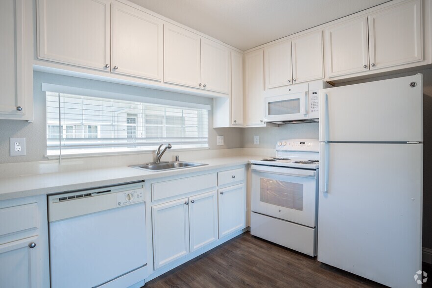 More Photos Of 3819 East Ave, Livermore Apartments For Sale