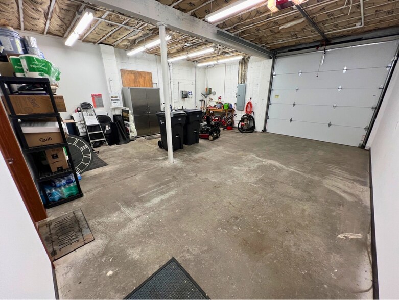 More Photos Of 130 E 4th St, Newton Freestanding For Sale