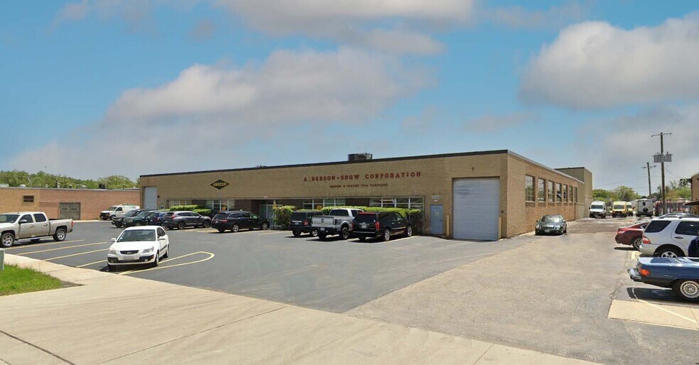 Primary Photo Of 9225 Ivanhoe Ave, Schiller Park Warehouse For Sale