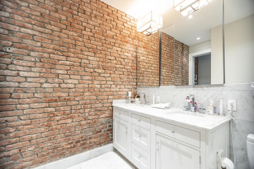 More Photos Of 248 E 32nd St, New York Apartments For Sale