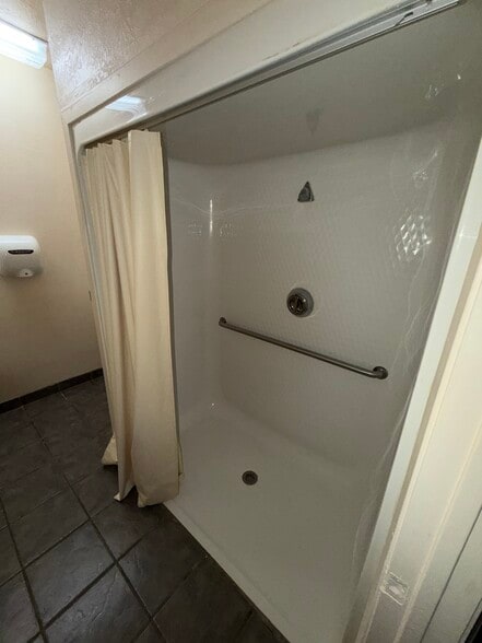 More Photos Of 7470 TX-154, Marshall Specialty For Sale