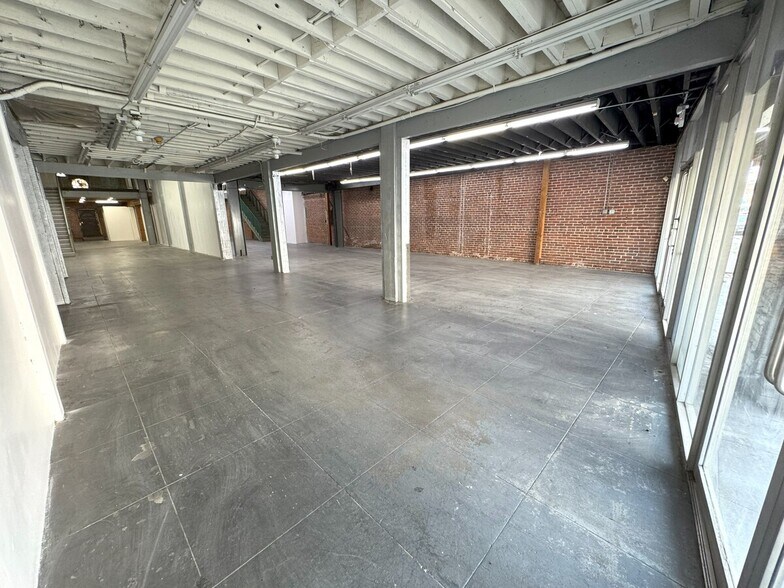 More Photos Of 822-824 Wall St, Los Angeles Storefront Retail Office For Lease