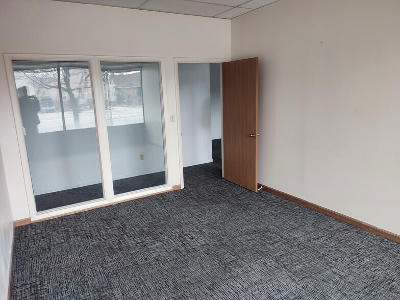 More Photos Of 2427 Jefferson Ave, Ogden Apartments For Lease