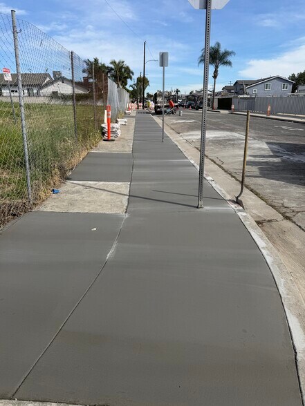 More Photos Of 12650 Western Ave, Los Angeles Land For Sale