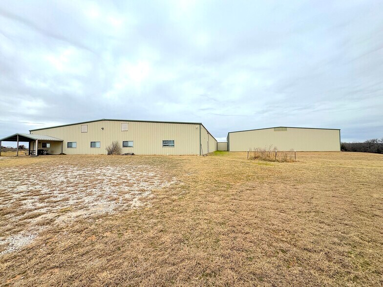 More Photos Of 398 Meeks Bnd, Millsap Industrial For Sale