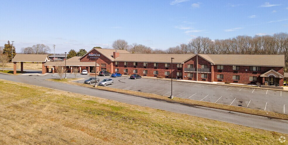 Primary Photo Of 428 E College Ave, Shelby Hotel For Sale