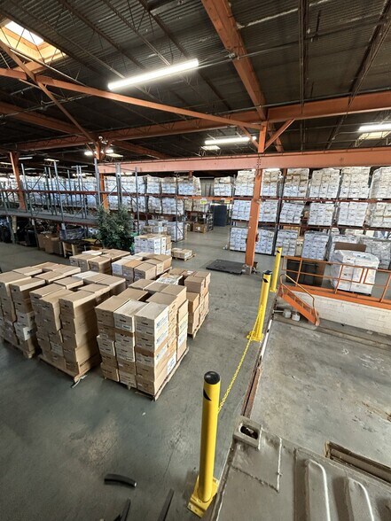 More Photos Of 4900 Frolich Ln, Hyattsville Warehouse For Lease