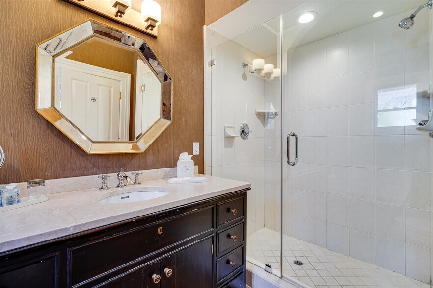 More Photos Of 1139 Lincoln Ave, Calistoga Hospitality For Sale