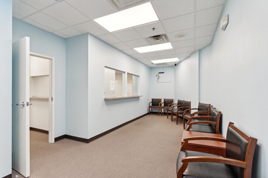 More Photos Of 4106 W Lake Mary Blvd, Lake Mary Medical For Lease