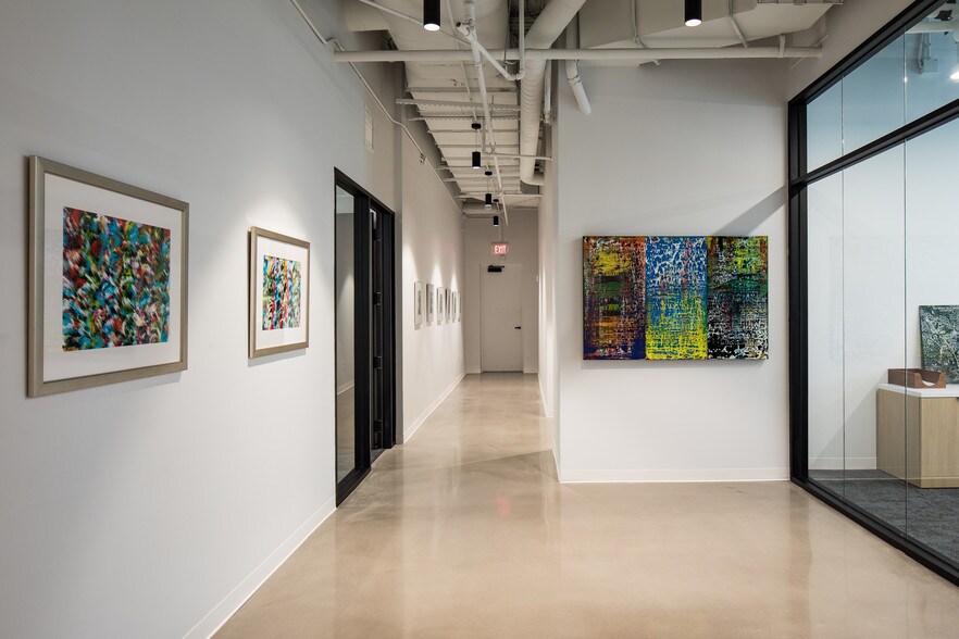 More Photos Of 1776 Peachtree St NW, Atlanta Office For Lease