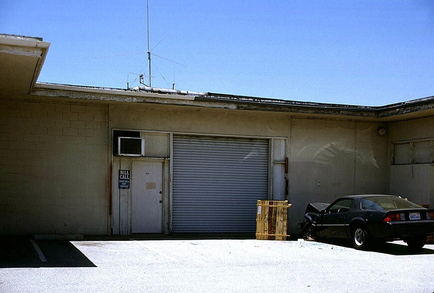 More Photos Of 14630 Titus St, Van Nuys Manufacturing For Lease