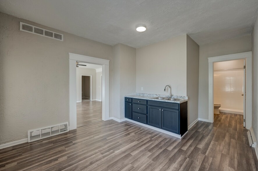 More Photos Of 4438 Pearl Rd, Cleveland Apartments For Sale