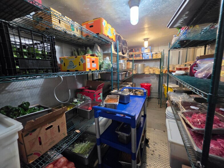 More Photos Of 2813 W Walnut St, Rogers Restaurant For Sale