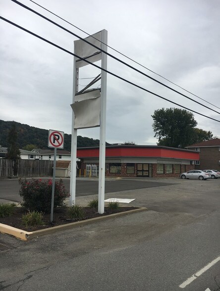 More Photos Of 7500 Grand Ave, Pittsburgh Flex For Lease