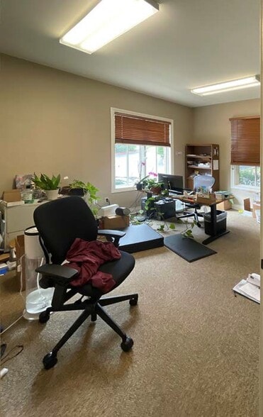 More Photos Of 4810 Spicewood Springs Rd, Austin Medical For Sale