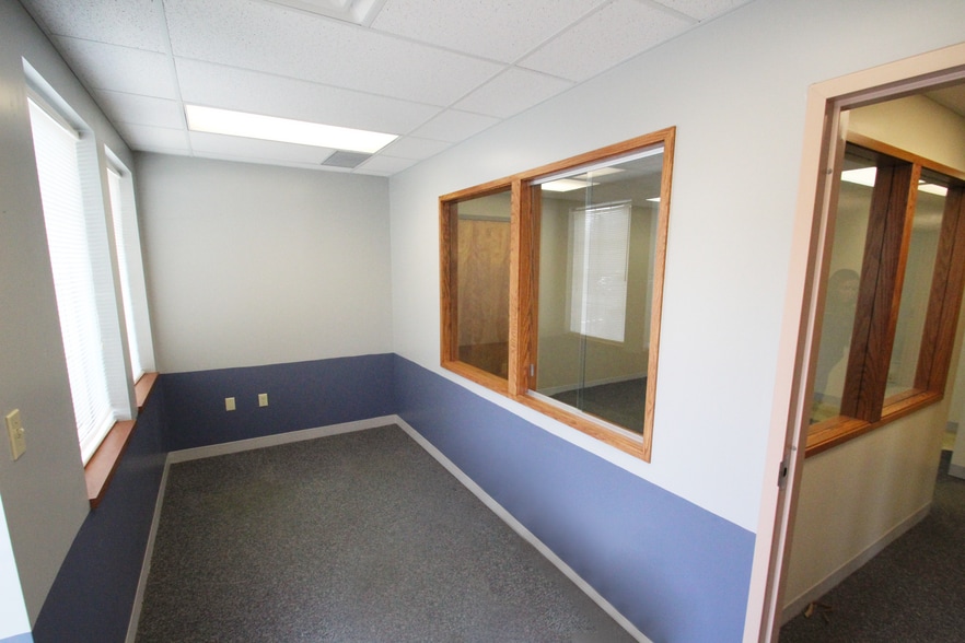More Photos Of 1650 S Arlington St, Akron Office For Lease
