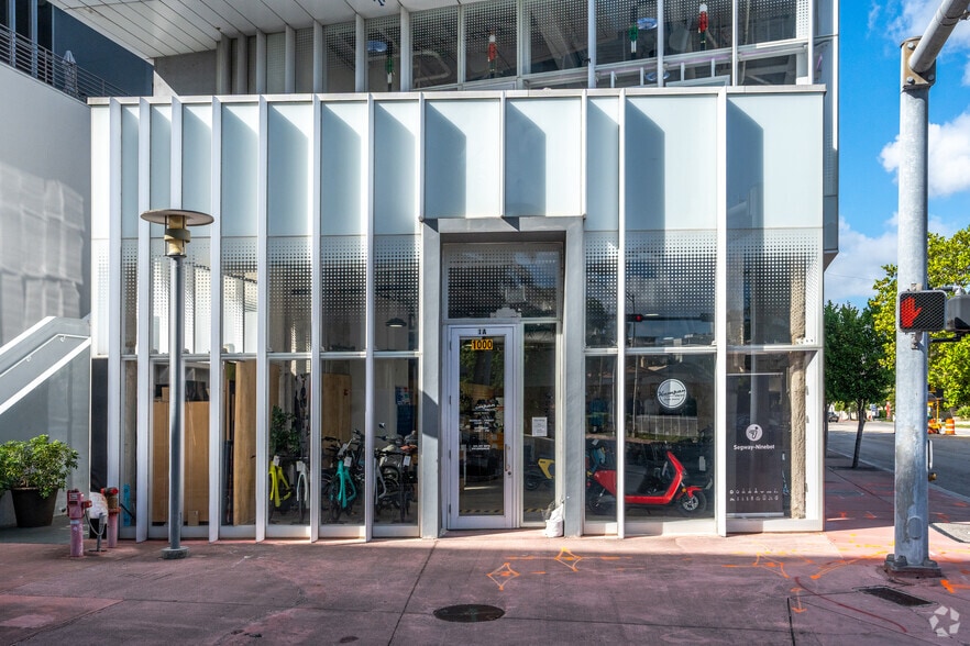 More Photos Of 1000 17th St, Miami Beach Freestanding For Lease