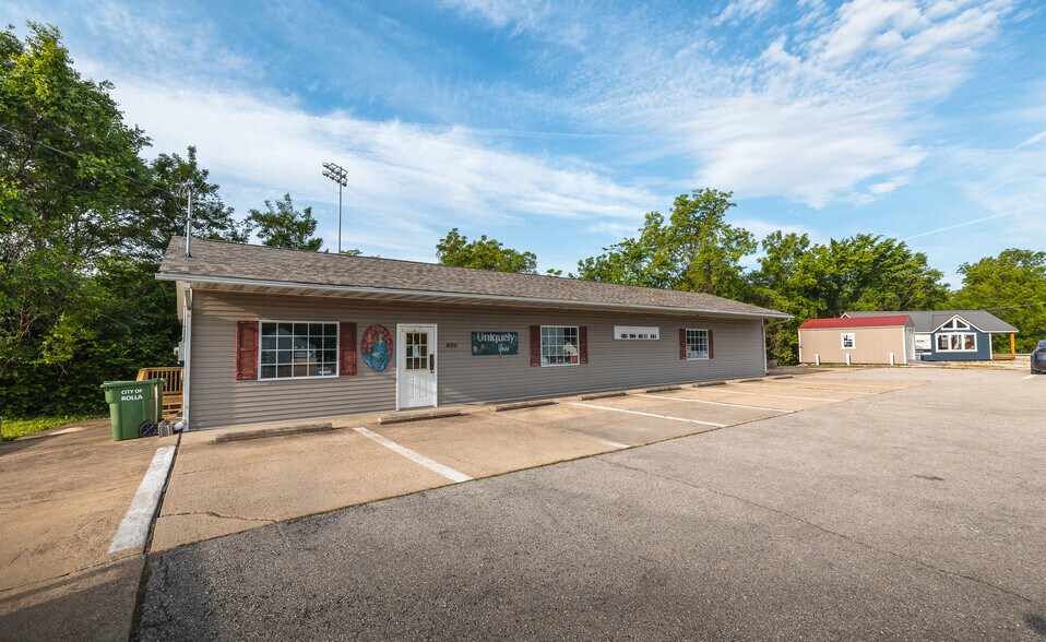 More Photos Of 404 MO-72, Rolla General Retail For Sale