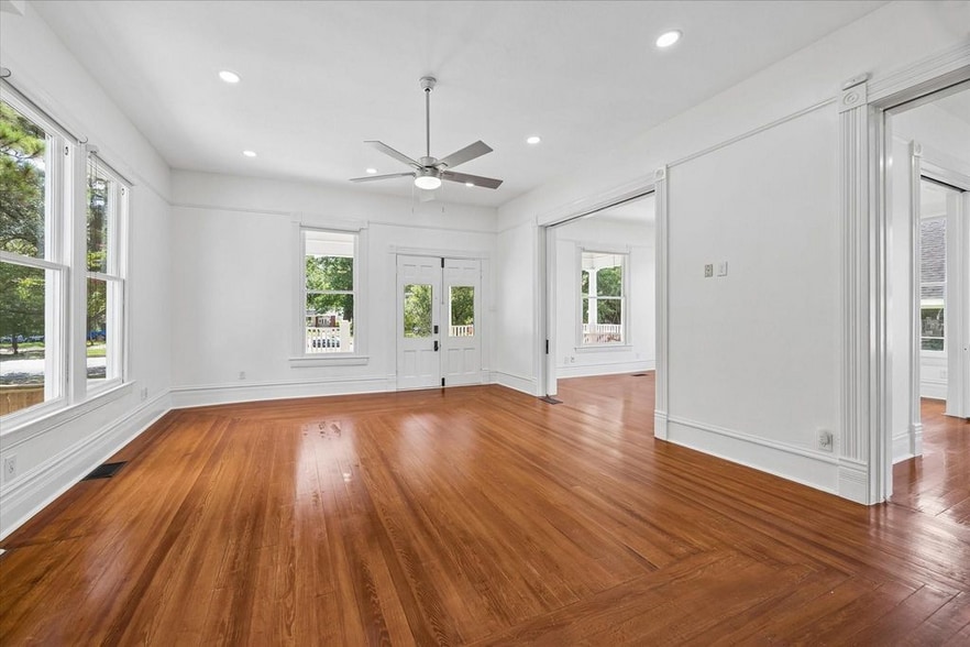 More Photos Of 1229 Heights Blvd, Houston Loft Creative Space For Lease