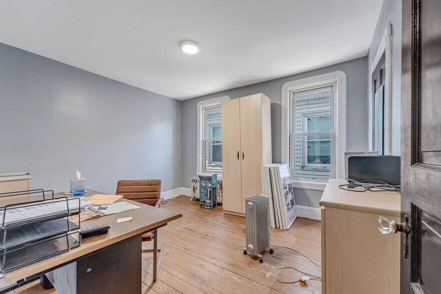 More Photos Of 535 Monmouth St, Gloucester City Medical For Sale