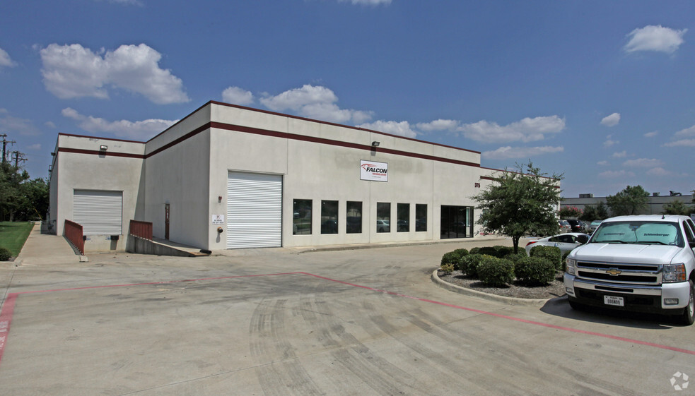 Primary Photo Of 375 Commerce St, Southlake Warehouse For Lease