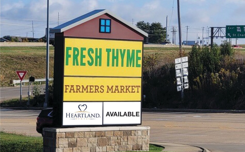 More Photos Of 3646 S Saint Peters Pky, Saint Peters General Retail For Lease