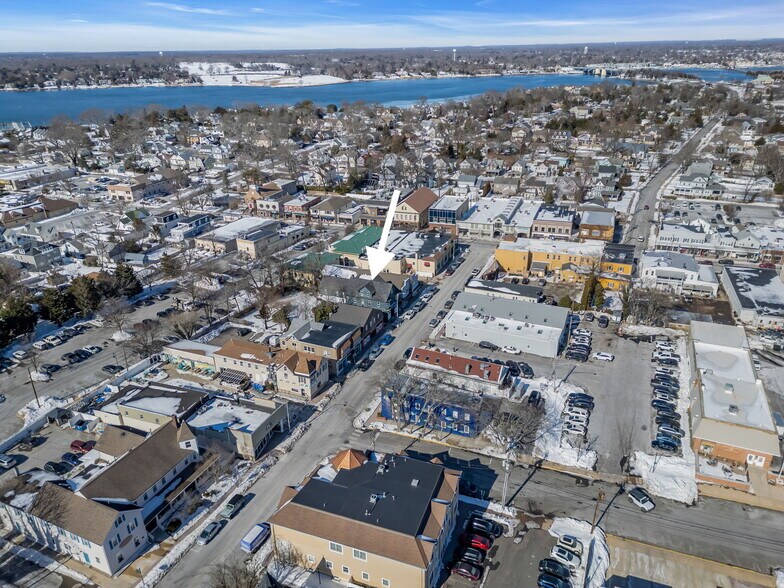 More Photos Of 517-521 Bay Ave, Point Pleasant Beach Storefront Retail Residential For Sale