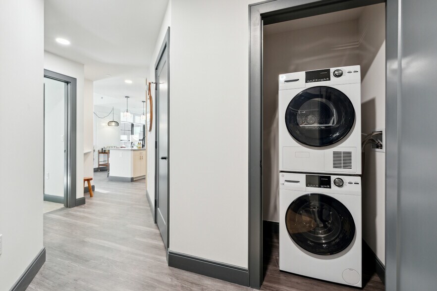 More Photos Of 435 N Broad St, Philadelphia Apartments For Lease