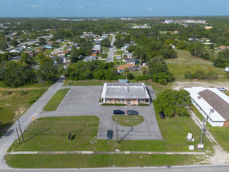 More Photos Of 1036 Derbyshire Rd, Daytona Beach Office For Sale