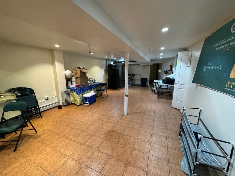 More Photos Of 13204 Jamaica Ave, Richmond Hill Storefront Retail Residential For Sale