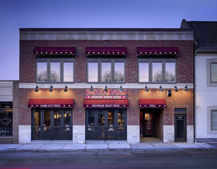 Primary Photo Of 108-110 E Grand River Ave, Brighton Storefront Retail Office For Lease