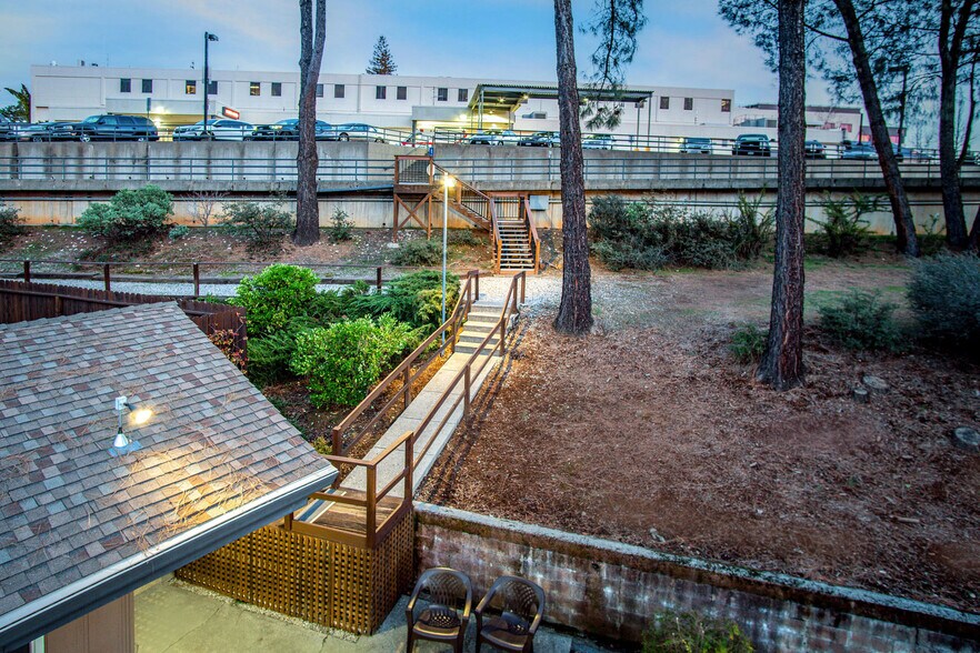 More Photos Of 150 Catherine Ln, Grass Valley Medical For Sale