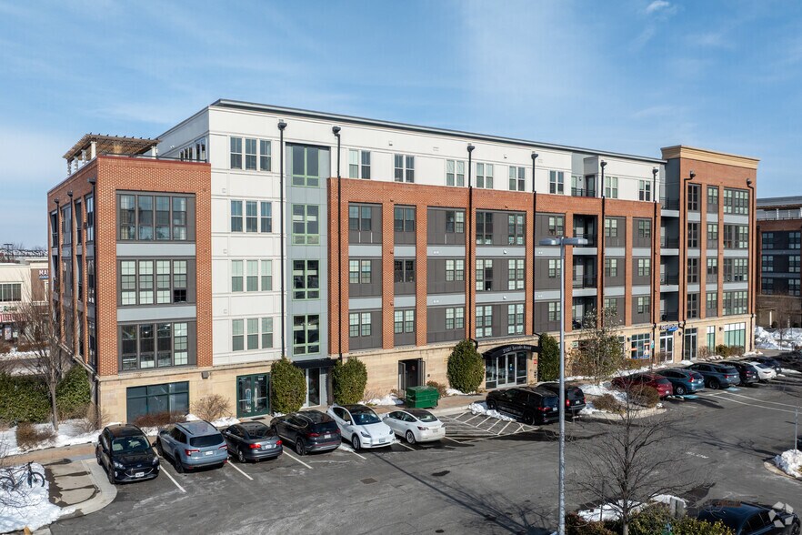 Primary Photo Of 21021 Sycolin Rd, Ashburn Storefront Retail Office For Lease