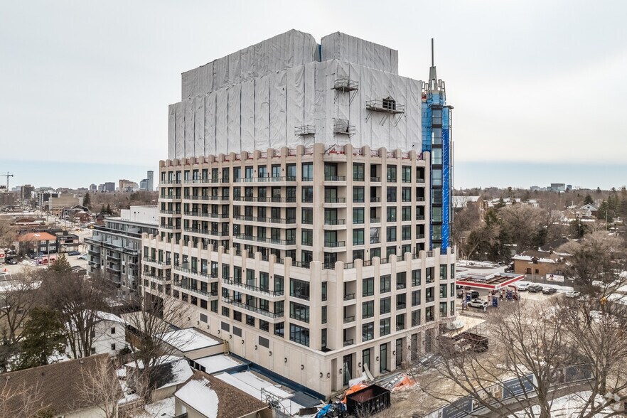 More Photos Of 1451 Wellington St W, Ottawa Apartments For Lease