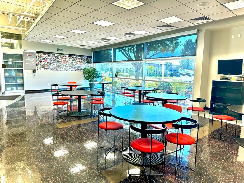 More Photos Of 1175 Elko Dr, Sunnyvale Research And Development For Sale