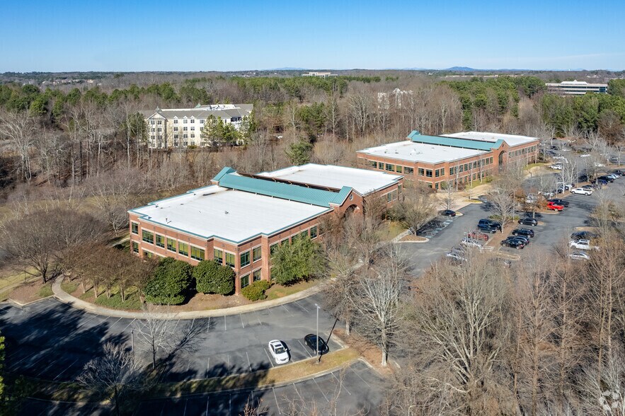 More Photos Of 11340 Lakefield Dr, Duluth Unknown For Lease