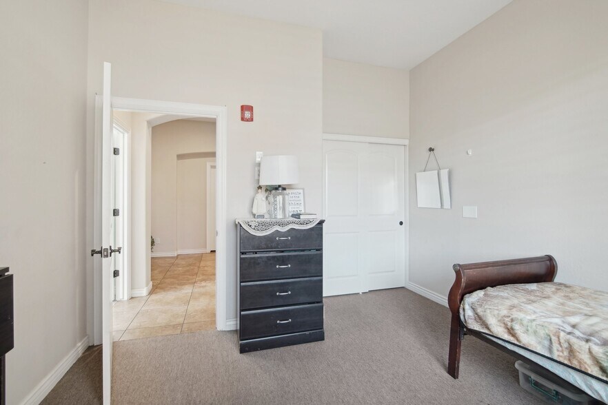 More Photos Of 27215 N 23rd Ln, Phoenix Assisted Living For Sale