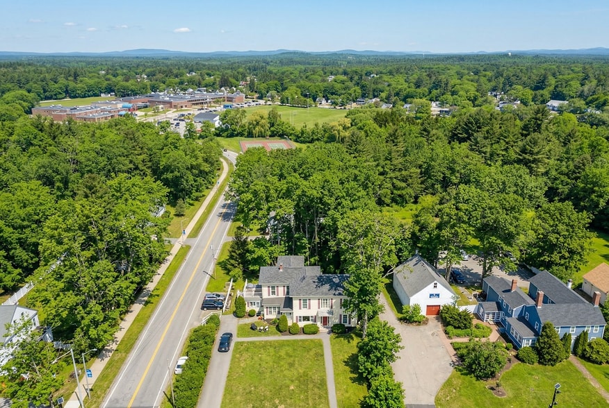 More Photos Of 223 High St, Somersworth Multifamily For Sale