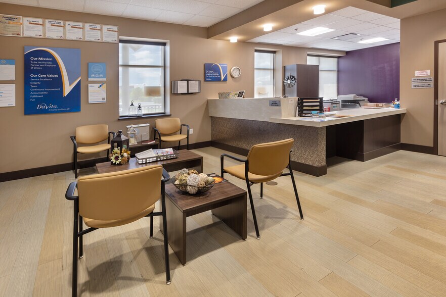 More Photos Of 246 Eastern Blvd, Hagerstown Medical For Sale