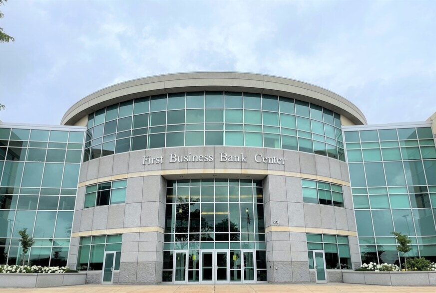 More Photos Of 401 Charmany Dr, Madison Office For Lease