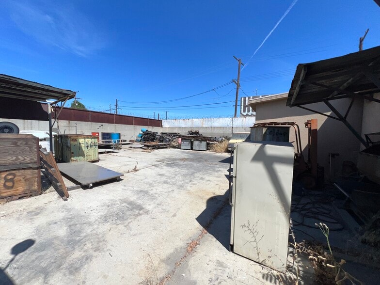 More Photos Of ,  Unknown For Sale